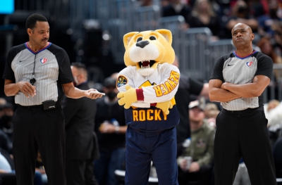 Η μασκότ των Ντένβερ Νάγκετς έχει ετήσιες απολαβές 625 χιλιάδες δολάρια!