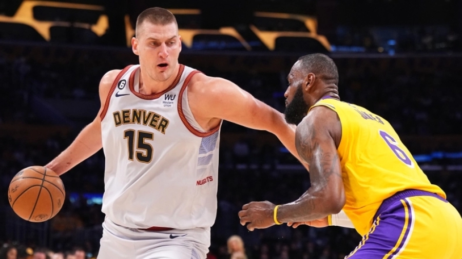 Ο Γιόκιτς «υπέγραψε» το 4-0 των Νάγκετς και αυτοί «έγραψαν» ιστορία! (video)