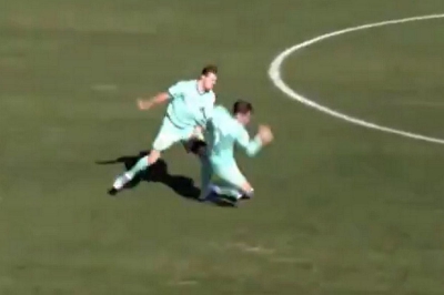 Απίστευτο κι όμως αληθινό: Ο Κούτσιας δέχθηκε επίθεση από... συμπαίκτη! (video)