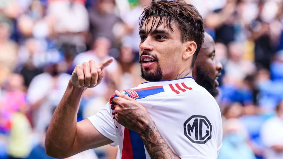 «Έκλεισε» το deal Γουέστ Χαμ-Λυών για Πακετά!