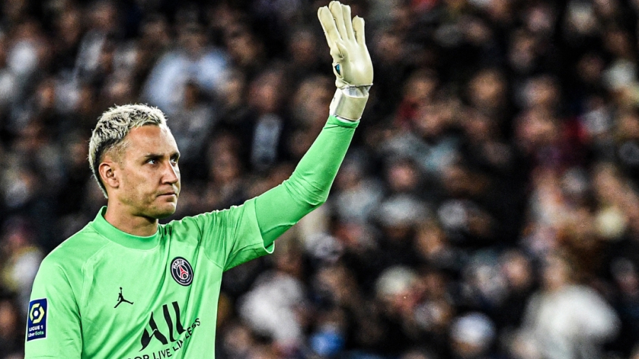 Απίθανα πράγματα στον Ολυμπιακό - Σε συζητήσεις με την Παρί για τον Κέιλορ Νάβας!