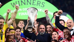 Σε πελάγη ευτυχίας ο Μαρινάκης: «Όταν έχεις κερδίσει ομάδες Champions League, το περιμένεις – Επόμενος στόχος το Europa League!»