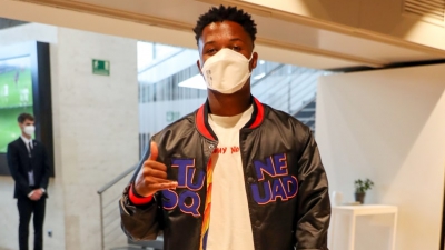 Άνσου Φατί: Στον πάγκο της Μπαρτσελόνα για πρώτη φορά μετά από 10 μήνες! (video)