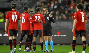 «Δεν ήταν οφσάιντ»: Ο απίστευτος λόγος που η Ρεν δεν πέρασε στους «16»! (video)