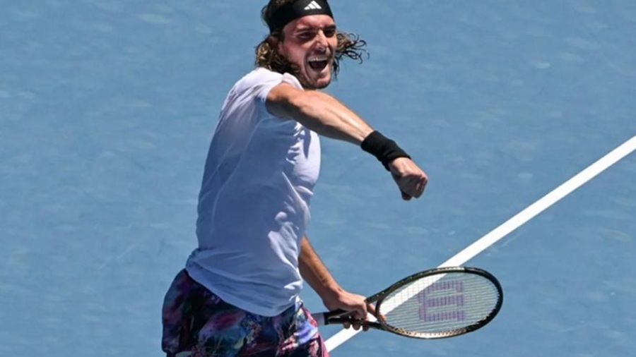 Επιβλητικός ο Τσιτσιπάς, προκρίθηκε στους «16» του Αυστραλιανού Open (video)