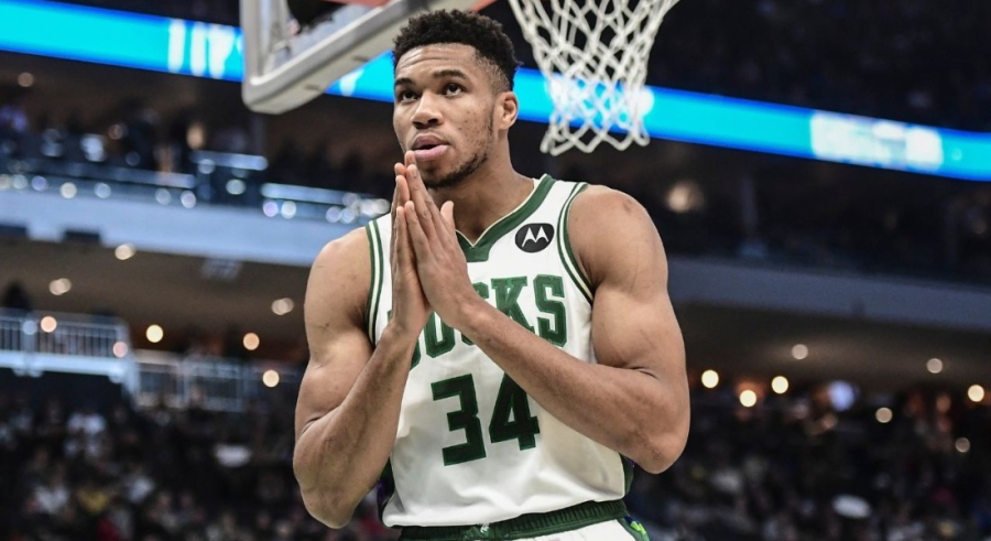 Πέρκινς για Γιάννη: «Είναι ο πιο κυριαρχικός παίκτης στο NBA αυτή τη στιγμή»