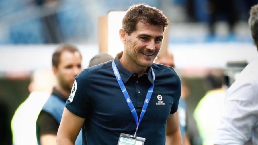 Κασίγιας: «Θα σε κατακρίνουν για αυτό που νομίζουν ότι είσαι»