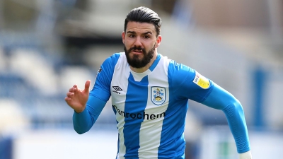 Ολυμπιακός: Μπαίνει στην τελική ευθεία για δύο δεξιά μπακ!