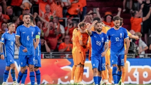 Ολλανδία – Ελλάδα 3-0: «Εφιαλτικό» πρώτο ημίχρονο, προβληματισμός για εικόνα και πρόκριση (video)