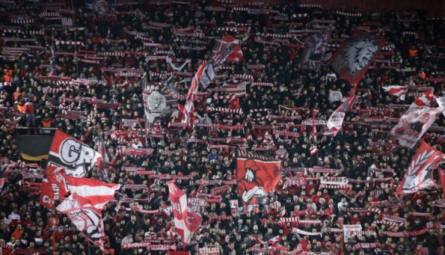 Θύρα 7: «Δεν θα επιτρέψουμε σε κανέναν να μετατρέψει τη συγκέντρωση μας σε διαμαρτυρία κατά του εμβολίου»