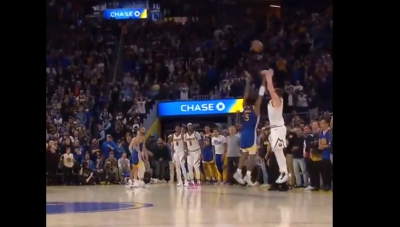 Τι έκανε ο Γιόκιτς; «Τελείωσε» το ματς με... buzzer beater από το κέντρο! (video)