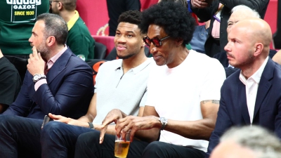 Γιάννης Αντετοκούνμπο και Σκότι Πίπεν μαζί στην Uber Arena!