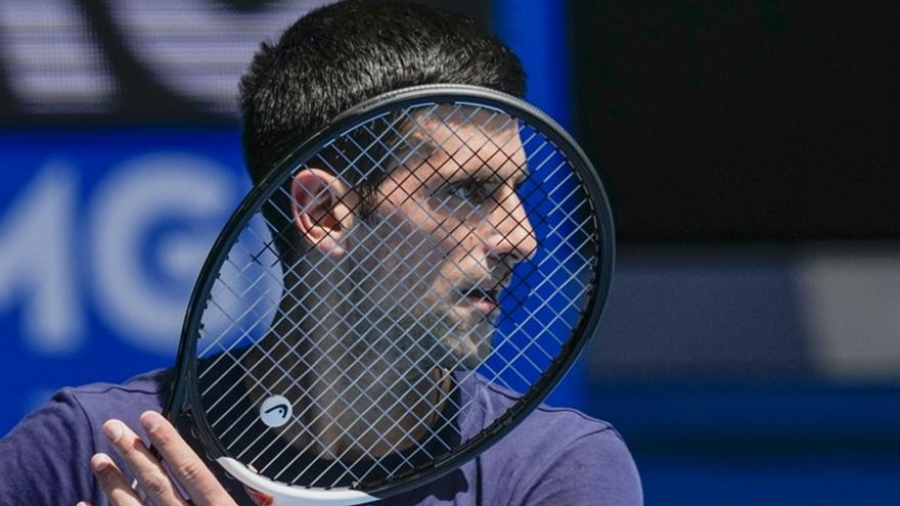 Πρωθυπουργός Ισπανίας για Τζόκοβιτς: «Πρέπει να συμμορφωθεί με τους κανόνες υγείας»