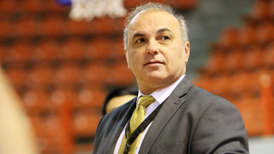 Ο Σταύρος Ελληνιάδης στο BN Sports: «Εκπέμπει υγεία η Μύκονος – Ο Πανιώνιος είναι το… γαλατικό χωριό της Ελλάδας»