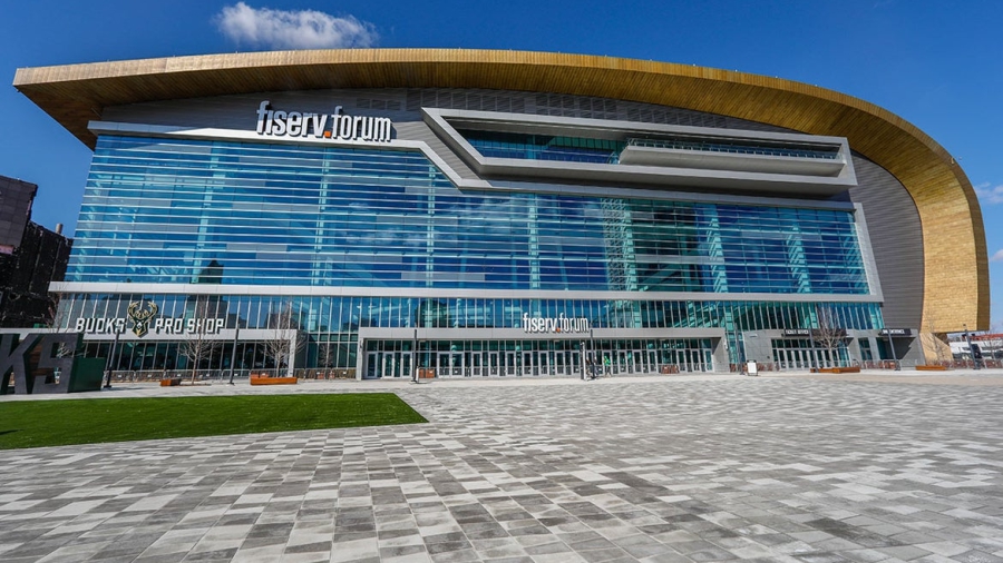 Μιλγουόκι Μπακς: Νέο καθεστώς ιδιοκτησίας για τα «ελάφια» του Αντετοκούνμπο