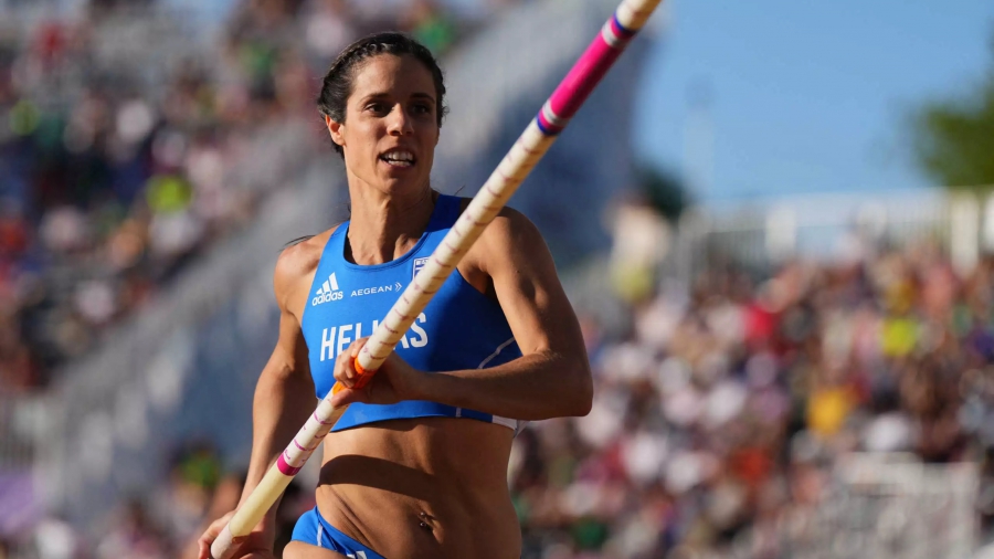 Κατερίνα Στεφανίδη: Ένα κορίτσι που φοβάται τα ύψη αλλά πηδά πάνω από αυτά! (video)