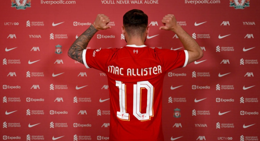 Πρώτα ο Τζέραρντ, μετά κανείς: Αρνήθηκε να φορέσει τη φανέλα με το «8» ο ΜακΆλιστερ στη Λίβερπουλ!