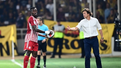 Αλμέιδα: «Ο Βίντα είχε ένα πόνο στα πλευρά - Η ομάδα έδειξε γιατί πήραμε το πρωτάθλημα πέρυσι» (video)