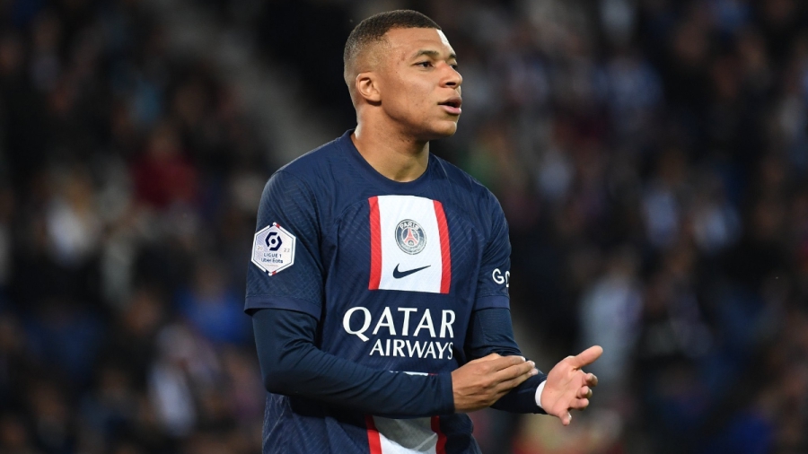 Η Παρί Σεν Ζερμέν αποδέχθηκε την πρόταση των 300 εκ. ευρώ της Αλ Χιλάλ για τον Εμπαπέ!