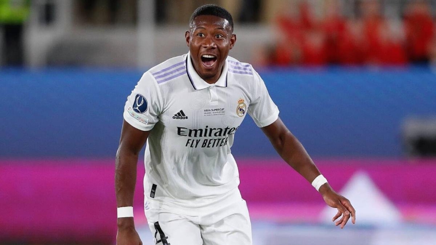 Ρατσιστική επίθεση στον Αλάμπα, επειδή ψήφισε Μέσι αντί για Μπενζεμά!