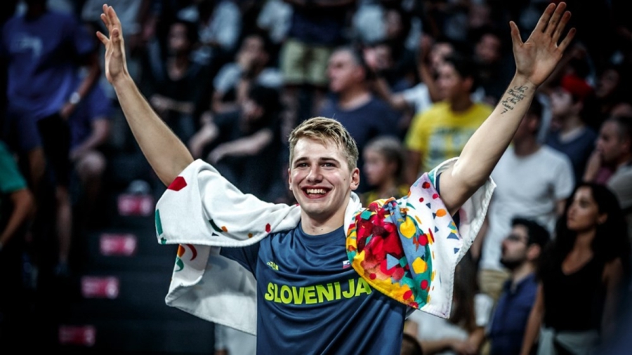 Λούκα Ντόντσιτς: Το παιδί-θαύμα που μπήκε στις καρδιές μας πριν καν ενηλικιωθεί!