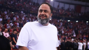 Μαρινάκης: «Τι καλύτερο από το να το σηκώνεις στη χώρα σου; - Αυτή η ευχή μας, τι άλλο;»