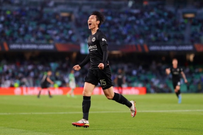 Ρεάλ Μπέτις – Άιντραχτ Φρανκφούρτης 1-2: Γράπωσαν την ευκαιρία οι «αετοί», αγνώριστη αμυντική λειτουργία από τους Ανδαλουσιάνους! (video)