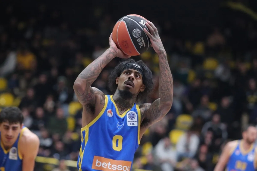 Πτήση τετράδας στο Μαρούσι: Ανωτερότητα για Περιστέρι και διπλό με 84-61!