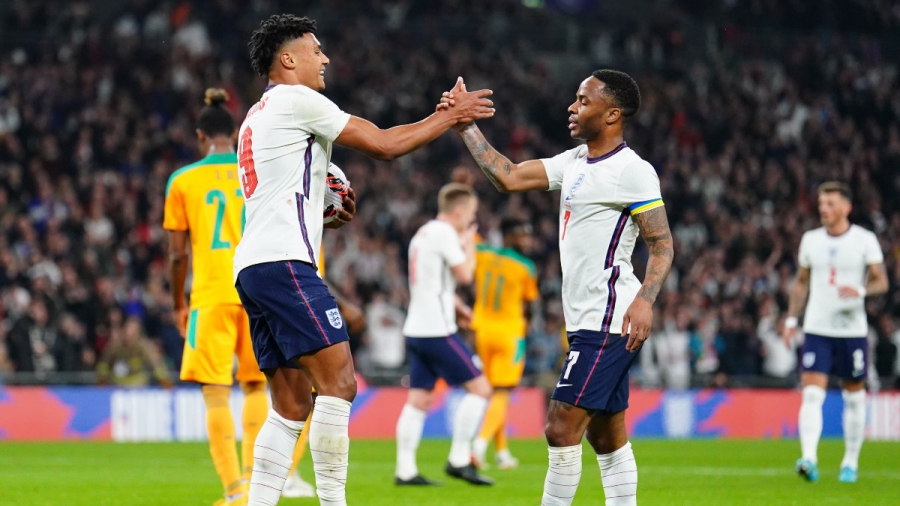 Αγγλία – Ακτή Ελεφαντοστού 2-0: Σκόραραν δις τα «τρία λιοντάρια» με Γουότκινς και Στέρλινγκ (video)