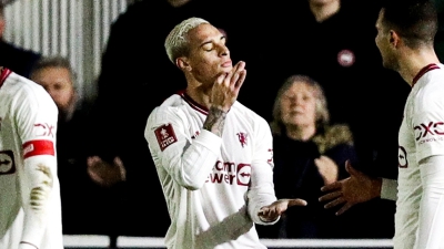 Νιούπορτ – Μάντσεστερ Γιουνάιτεντ 2-4: «Ζορίστηκε», αγχώθηκε και ρίσκαρε πολύ, αλλά προκρίθηκε! (video)