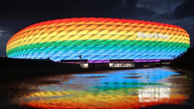 Μπάγερν Μονάχου: «Ενάντια σε κάθε μορφή διάκρισης»