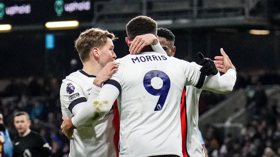 Μπέρνλι – Λούτον 1-1: Ο Μόρις «έσωσε» τον βαθμό στα… χασομέρια του παιχνιδιού (video)