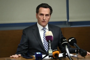 «Προκύπτει άμεση σύγκρουση συμφερόντων - Να αποσαφηνίσει ή να παραιτηθεί!»: Οι αποκαλύψεις Δημητρακόπουλου για τα sms του Λιόλιου σε Έλληνα προπονητή! (video)