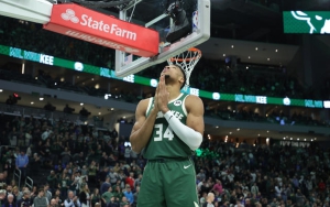 Ο Giannis ξεπερνάει τον Κουφό και γίνεται ο πρώτος Έλληνας σε συμμετοχές στο NBA!