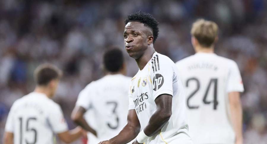 Champions League, play offs: Ο Βίνι «απαντά» στην Μπενφίκα κι η Παρί κρατά το στέμμα!