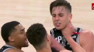 Άναψαν τα... αίματα στο Σπερς-Νάγκετς - 'Ενταση και αποβολές! (video)