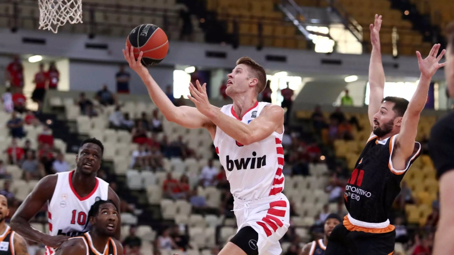 Ολυμπιακός: Με… μισή ομάδα στην Πάτρα για το φιλικό με τον Προμηθέα