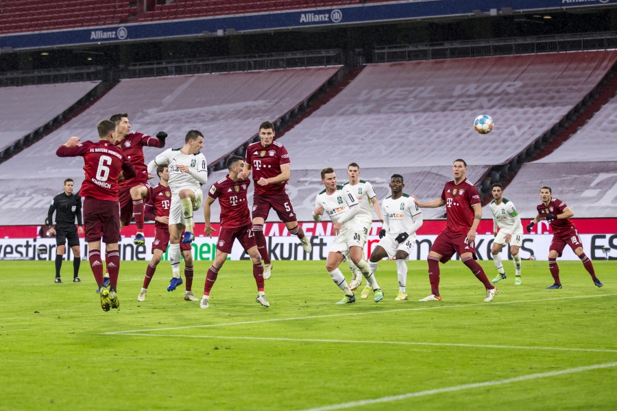 Μπάγερν Μονάχου – Γκλάντμπαχ 1-2: Επική ανατροπή των φιλοξενούμενων μέσα σε 13 λεπτά! (video)