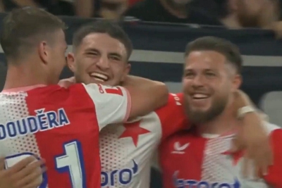 Η Σλάβια πετυχαίνει τρίποντο με τον Ζαφείρη στο βασικό σχήμα!