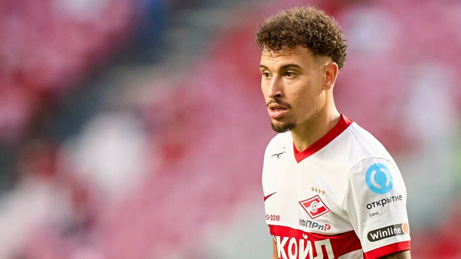 «Ολυμπιακός, Φόρεστ και τρεις ακόμη ομάδες παίζουν για Λάρσον»