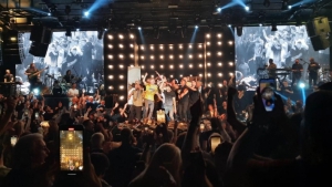 Τι κοινό έχουν η ΑΕΚ, ο Ρουβάς, ο Αργυρός και το Champions League; Ένα ατελείωτο γλέντι! (video)