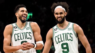 Σέλτικς - Χοκς 119-106: Άνετο 2/2 με την «υπογραφή» του Τέιτουμ! (video)