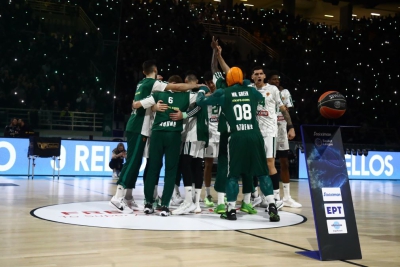 Το ΟΑΚΑ στο πόδι: Η «πράσινη» υποδοχή και η... καυτή ατμόσφαιρα! (video)