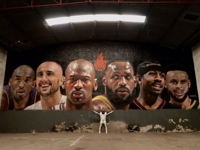 Τζόρνταν, Κόμπε και Λεμπρόν σε τεράστιο γκράφιτι στο Μπουένος Άιρες