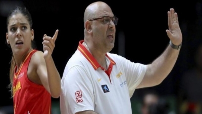 Η Μάρτα Ξαργκάι μιλά για τις διατροφικές διαταραχές και βγάζει στη «σέντρα» τον Λούκας Μοντέλο