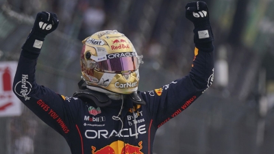 Formula 1: 15η φετινή νίκη για Φερστάπεν - Κράτησαν τη 2η θέση η Ferrari και ο Λεκλέρ στο τελευταίο GP της σεζόν!