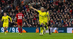 «Liverpool, you have a problem!»: Ανακοπή στο τέλος για Σλοτ - «Χ»αμογελά ο Τούντορ, ελπίζει η Τότεναμ!