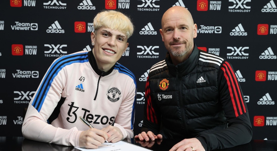 Μέχρι το 2028 στη Μάντσεστερ Γιουνάιτεντ ο Γκαρνάτσο