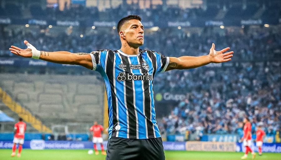 Ασταμάτητος Λουίς Σουάρες, νέο γκολ – μαγεία με την Γκρέμιο (video)