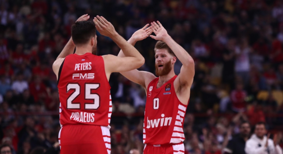 Πίτερς: «Να μας εξηγήσουν γιατί ψήφισαν τον Ταβάρες και όχι τον Ουόκαπ»